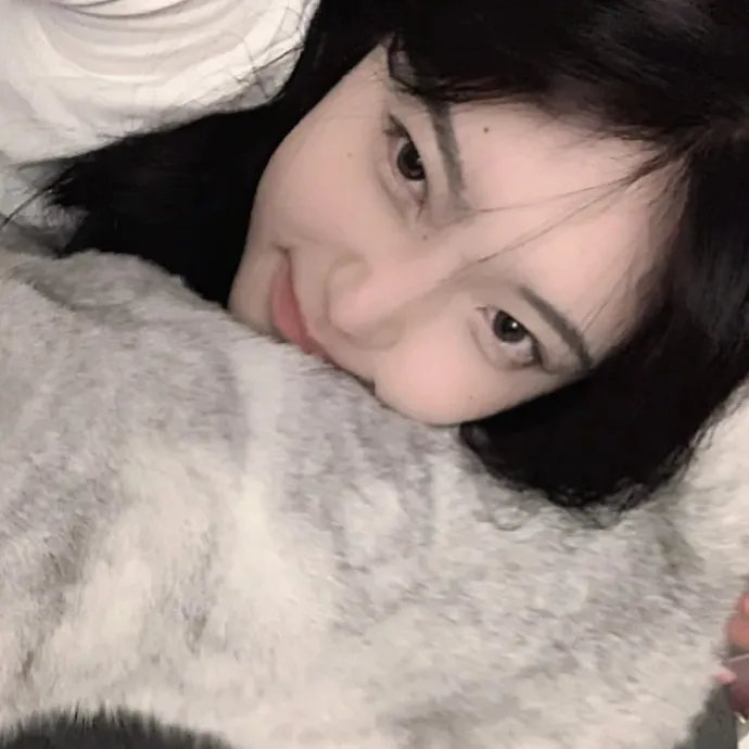 好莱坞诈骗女王